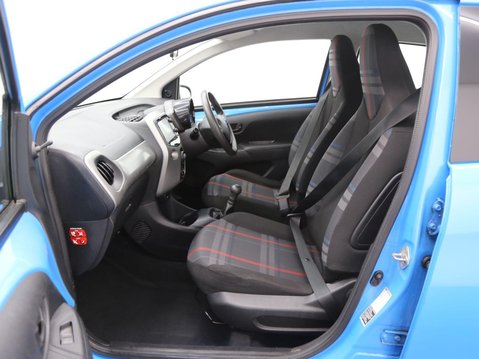 Peugeot 108 1.0 Active Euro 6 5dr 23