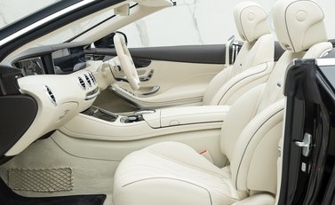 Mercedes-Benz S63 Cabriolet 15