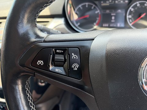 Vauxhall Corsa 1.4 SE AUTOMATIC 13