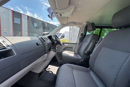 Volkswagen Transporter 2.0 BiTDI T32 Highline Kombi 4dr Diesel DSG 4MOTION L1 H1 (226 g/km, 178 bh 26