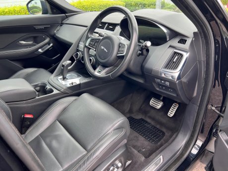 Jaguar E-Pace 2.0 D180 R-Dynamic HSE Auto AWD Euro 6 (s/s) 5dr 21