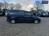 Volkswagen Caddy Maxi AUTO LWB L2H1 Highline Bmt Air Con Alloys Air Con Sensors EURO 6 NO VAT 5