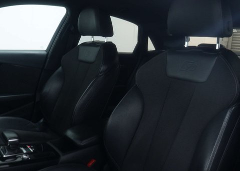 Audi A4 2.0 A4 Black Edition 35 TFSI Semi-Auto 4dr 52