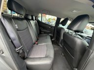 Nissan LEAF N-CONNECTA 12