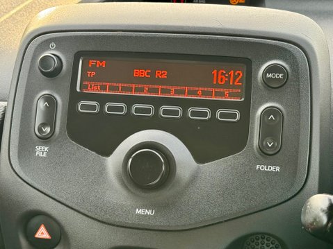 Toyota Aygo VVT-I X 25