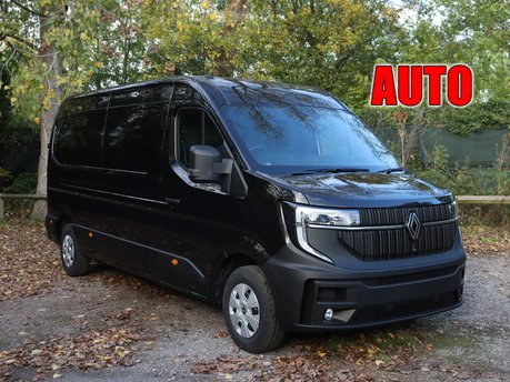 Renault Master LM35 Blue dCi 170 Extra Medium Roof Van Auto MY26