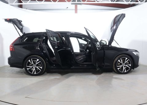 Volvo V60 2.0 V60 R-Design T6 Recharge AWD Auto 4WD 5dr 64