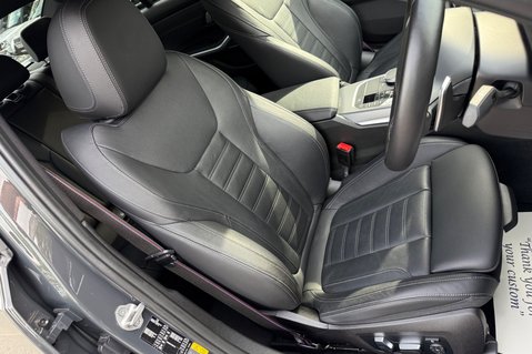 BMW 3 Series 330E M SPORT PHEV -VISIBILITY/TECH/PRO PACKS - HARMAN KARDON 31