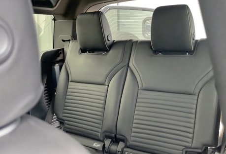 Defender 90 Commercial