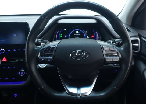 Hyundai IONIQ IONIQ Premium SE BEV 5dr 18