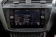 Volkswagen Tiguan R-LINE TECH TDI 4MOTION DSG 19