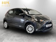 Toyota Aygo 1.0 VVT-i x-play Hatchback 5dr Petrol Manual Euro 6 (s/s) (71 ps) 1
