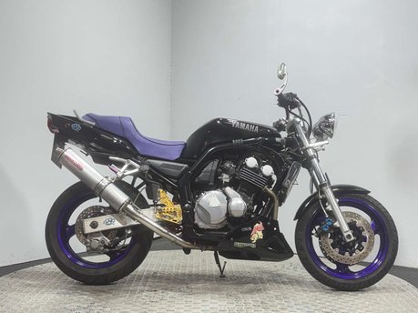 Yamaha FZS FAZER 1999 PROJECT BIKE SPARES OR REPAIR COMMUTER 600CC