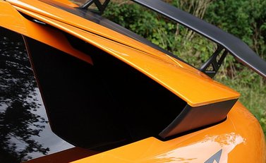 Lamborghini Murcielago LP 670-4 SV 6