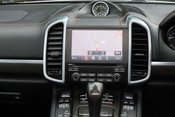Porsche Cayenne 3.6T V6 GTS TiptronicS 4WD Euro 6 (s/s) 5dr 11