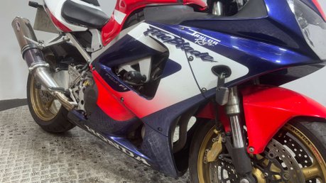 Honda CBR 2009 CBR900 FIREBLADE 29K ICONIC 1 OWNER SPORTS TRACK BIKE 26