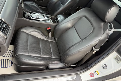 Jaguar XKR XKR 5.0 V8 SUPERCHARGED - LOW MILEAGE - 11 SERVICES - ONLY 27,435 MILES! 24