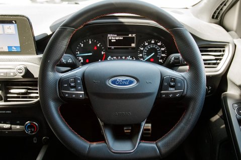 Ford Focus ST-LINE TDCI 28