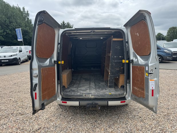 Ford Transit Custom LWB L2H1 Low Roof Sport 280 Air Con Alloys Sensors Cam Tow Bar EURO 6 8