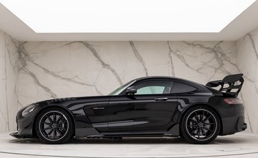 Mercedes-Benz Amg GT Black Series 2