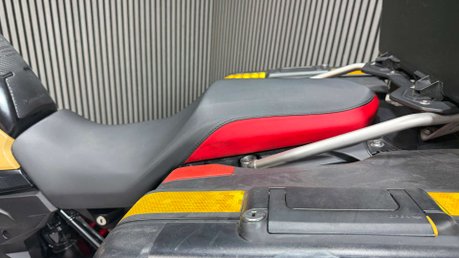 BMW F750GS 2018 ADVENTURE BIKE FULL LUGGAGE 30K NEW MOT 850CC 17