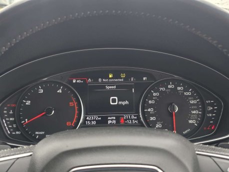 Audi Q5 2.0 TDI S line SUV 5dr Diesel S Tronic quattro Euro 6 (s/s) (190 ps) 37