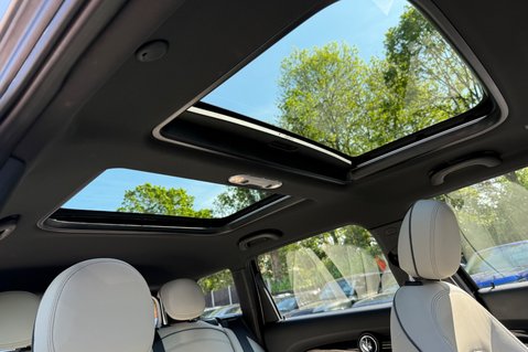 Mini Clubman COOPER EXCLUSIVE AUTOMATIC - NAV PLUS -PAN ROOF -HARMAN KARDON -MATRIX LED 64