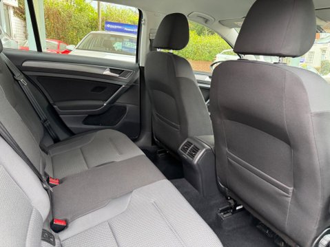 Volkswagen Golf 1.4 TSI SE Nav Euro 6 (s/s) 5dr 37