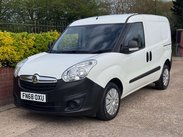 Vauxhall Combo 1.2 Combo 2300 CDTi S/S 8