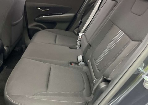 Hyundai TUCSON 1.6 h T-GDi SE Connect SUV 5dr Petrol Hybrid Auto Euro 6 (s/s) (230 ps) 10