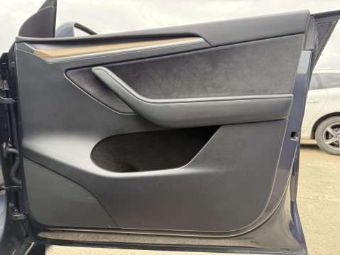 Tesla Model Y SUV 5dr Electric Auto RWD (346 ps) 32