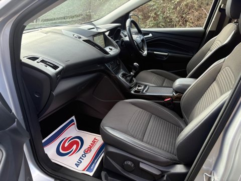 Ford Kuga TITANIUM TDCI 15