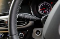 Hyundai i10 MPI PREMIUM 16