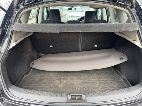 Nissan Qashqai 1.6 Visia 2WD 5dr 16