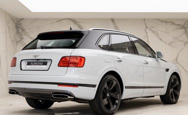 Bentley Bentayga W12 Mulliner 7