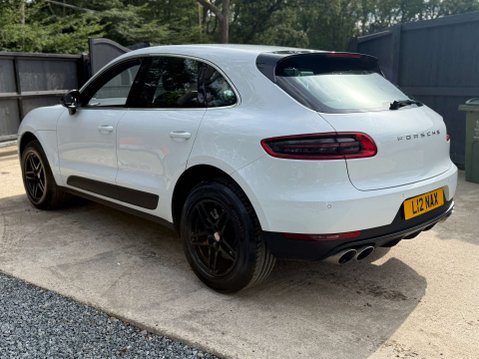 Porsche Macan 3.0 Macan S D Semi-Auto 4WD 5dr 2