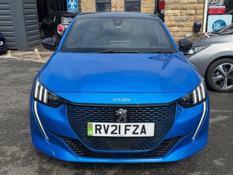 Peugeot e-208 GT PREMIUM 5