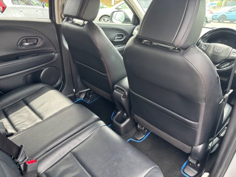 Honda HR-V I-VTEC EX 10