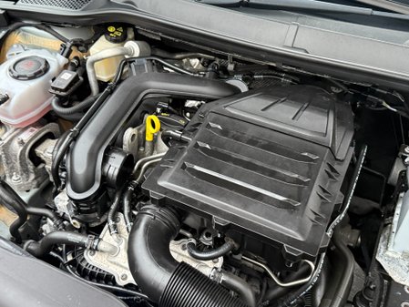 SEAT Ibiza TSI XCELLENCE 53