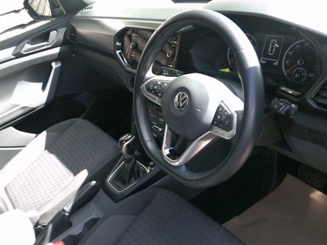 Volkswagen T-Cross SE TSI DSG ONLY 41,000 MILES FROM NEW 3