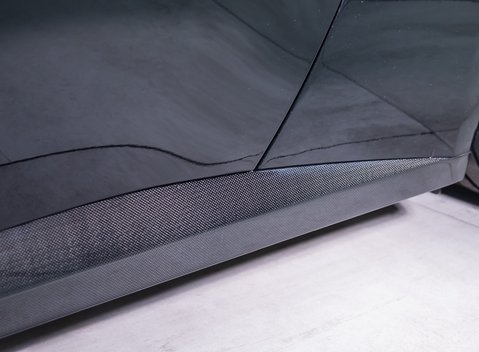 Ferrari GTC4 Lusso V12 35