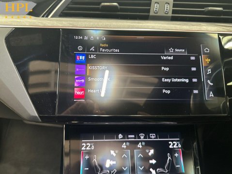 Audi E-Tron 50 Vorsprung Sportback 5dr Electric Auto quattro 71.2kWh (313 ps) 1 Owner 19