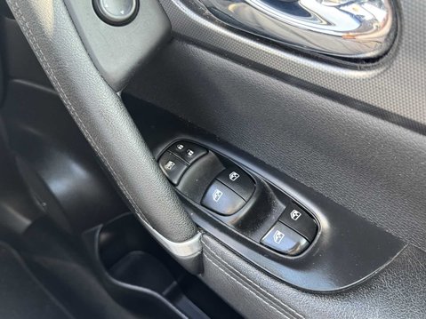Nissan Qashqai TEKNA DCI 19