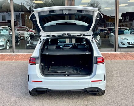 Mercedes-Benz B Class 2.0 B 200 AMG Line Edition Premium D Auto 5dr 67