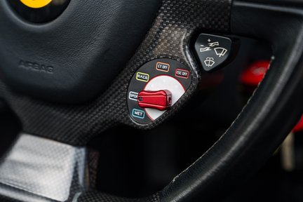 Ferrari 458 SPIDER 16