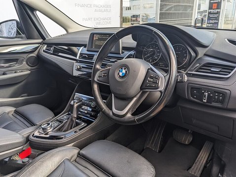 BMW 2 Series 225XE PHEV SPORT ACTIVE TOURER 13