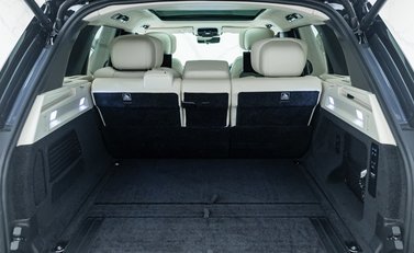 Land Rover Range Rover P460e Autobiography LWB 39