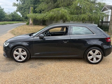 Audi A3 1.6 TDI Sport Hatchback 3dr Diesel S Tronic Euro 5 (s/s) (105 ps) 30