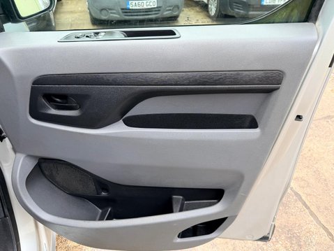 Peugeot Expert 1.6 BlueHDi 1000 Professional Standard Panel Van 6dr Diesel Manual MWB Euro 33