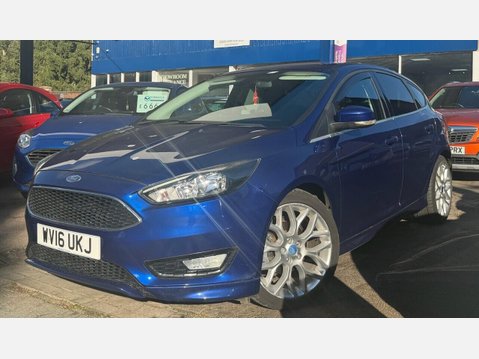 Ford Focus 1.5 TDCi Zetec S Hatchback 5dr Diesel Manual Euro 6 (s/s) (120 ps) 1
